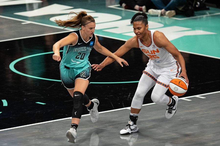 Tuesday Night WNBA: Las Vegas Aces vs. Connecticut Sun